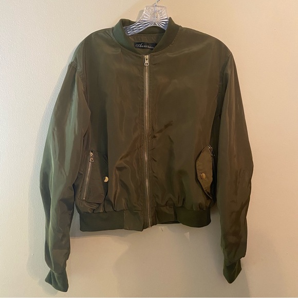 Auxo Collection Army Green Jacket. Size large - Picture 1 of 4